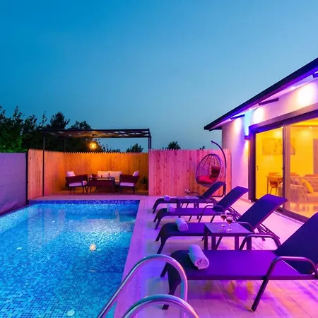 Willa Uzumlu Village 2 Bedroom 9333