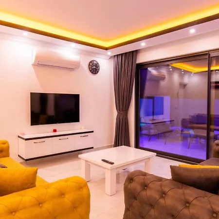 Uzumlu Village 2 Bedroom 9333 Willa